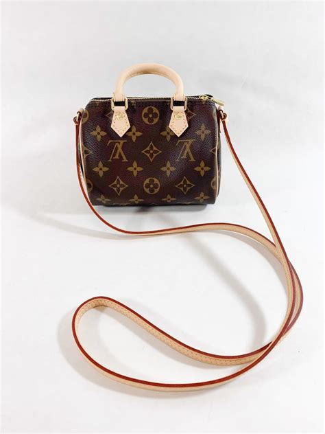 louis vuitton speedy bag price in india